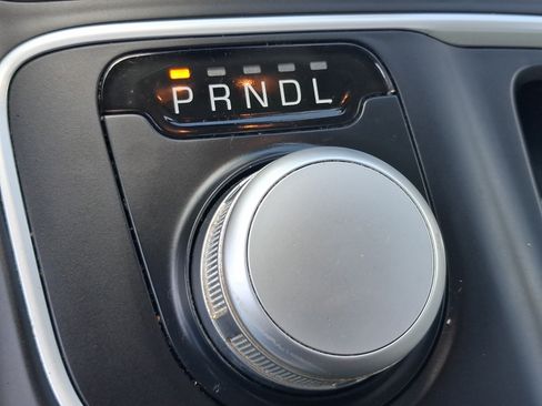 Used 2016 Chrysler 200 Limited FWD image 26