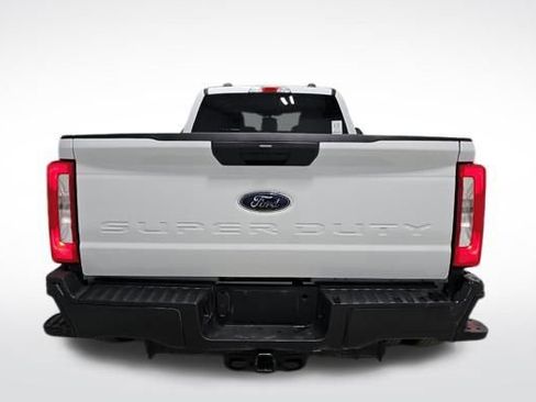 Used 2023 Ford F350 XL image 6