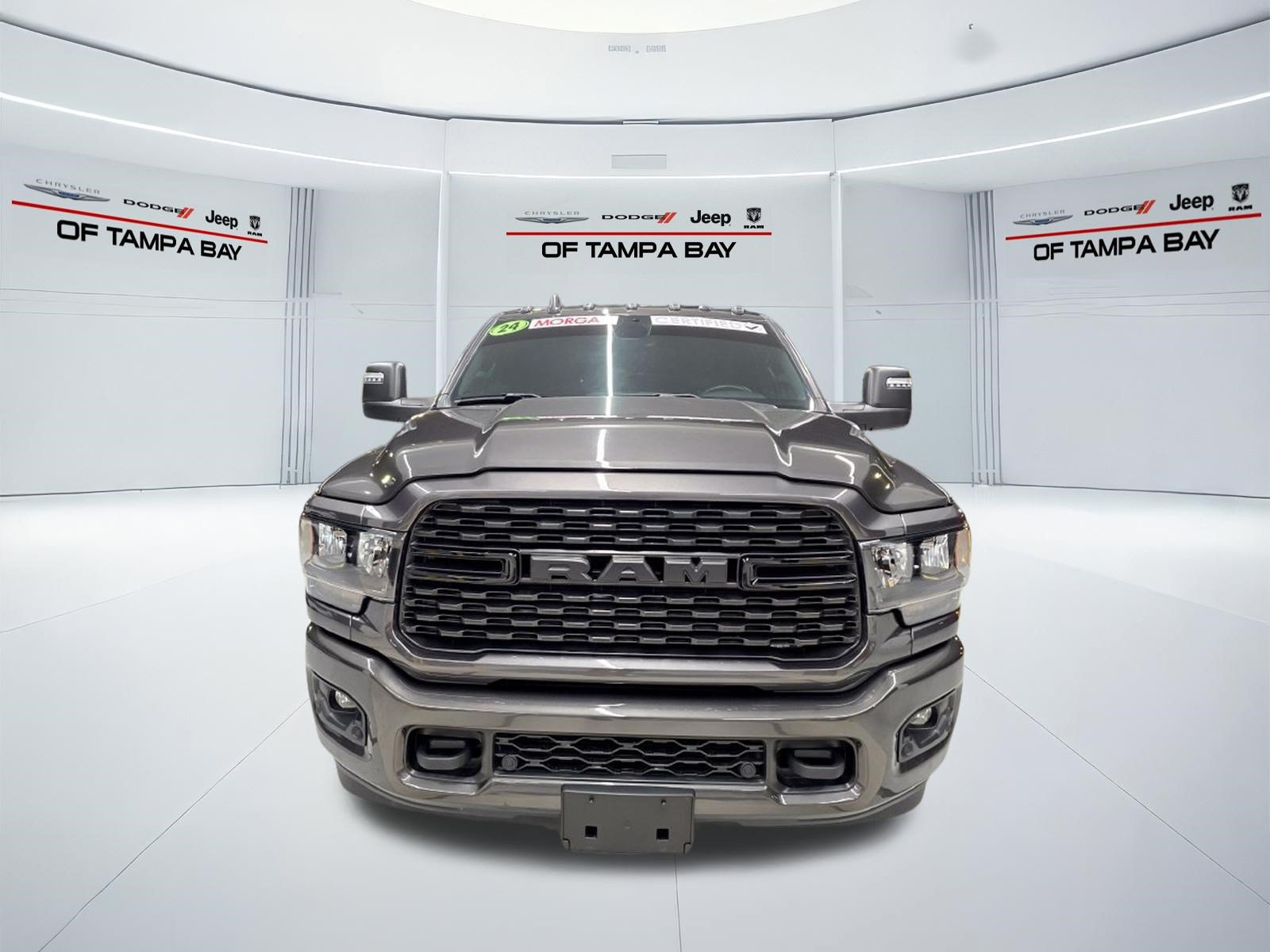 Used 2024 RAM 3500 Big Horn w/ Night Edition AWD/4WD image 9