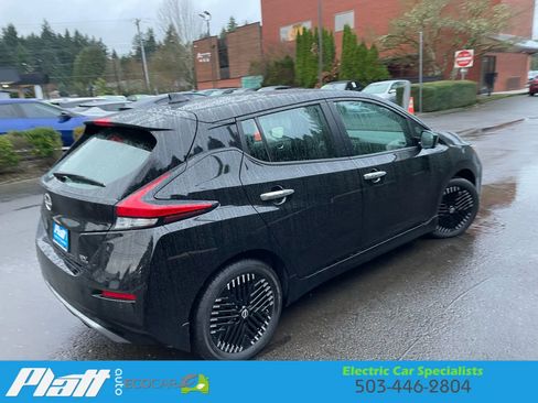 Used 2023 Nissan Leaf SV Plus image 10