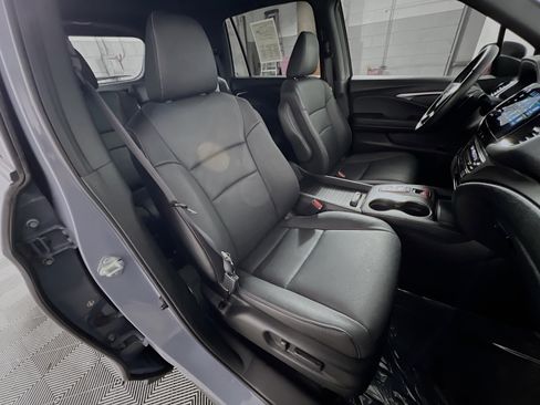 Used 2022 Honda Passport EX-L image 31