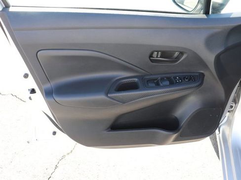 Used 2024 Nissan Versa S image 8