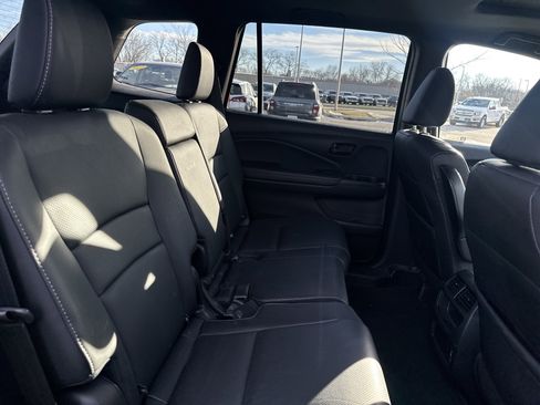 Used 2022 Honda Passport EX-L image 17