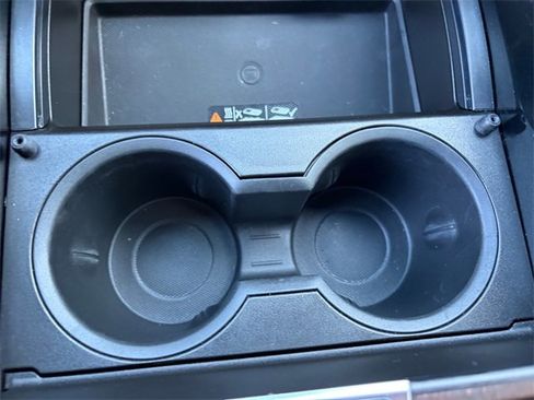 Used 2023 GMC Yukon Denali Ultimate image 19