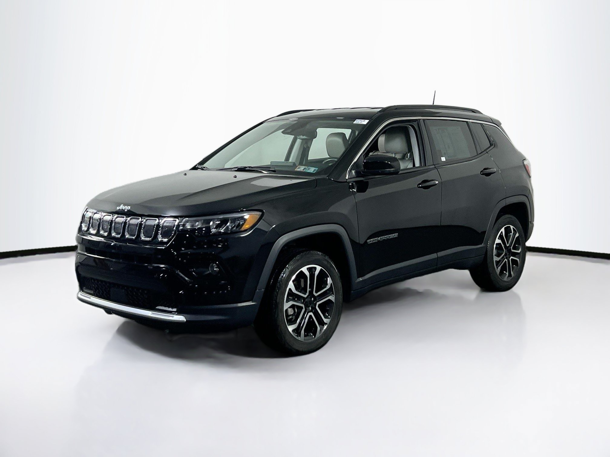 Used 2022 Jeep Compass Limited AWD/4WD image 1