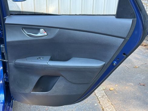 Used 2021 Kia Forte LXS FWD image 36