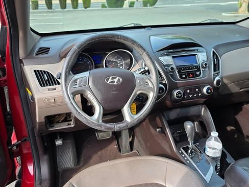 Used 2012 Hyundai Tucson GLS FWD image 7