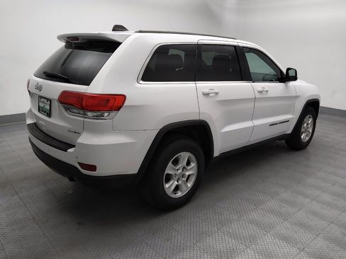 Used 2017 Jeep Grand Cherokee Laredo RWD image 10