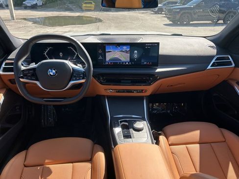 Used 2025 BMW 330i xDrive Sedan image 36