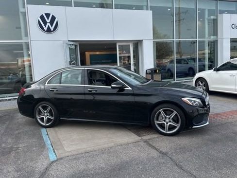 Used 2015 Mercedes-Benz C 400 4MATIC image 3