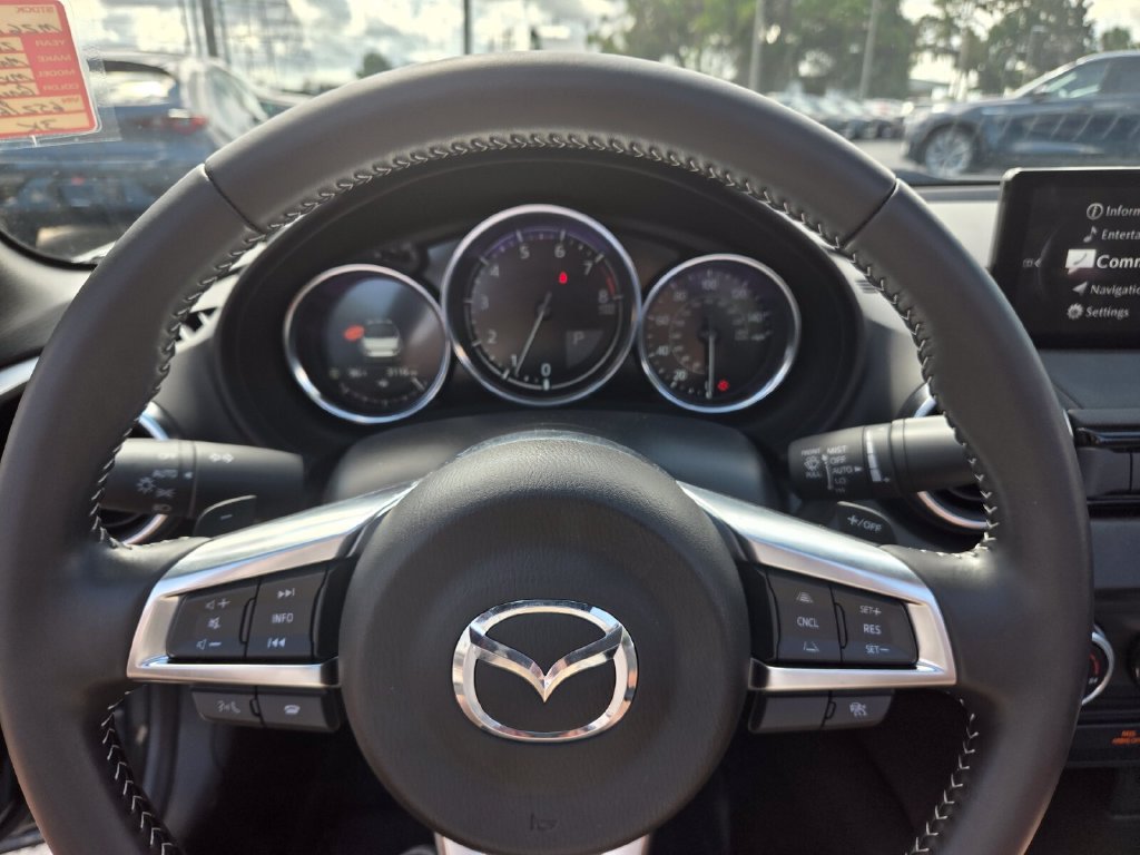 Certified 2025 MAZDA MX-5 Miata Grand Touring RWD image 30