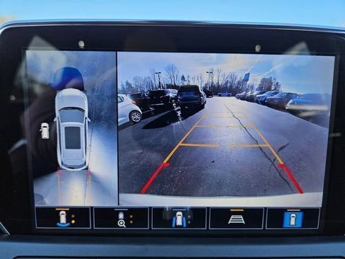 Used 2021 Chevrolet Blazer Premier w/ Driver Confidence II Package FWD image 26