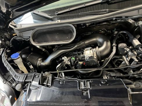 Used 2023 Ford Transit 250 Medium Roof image 30