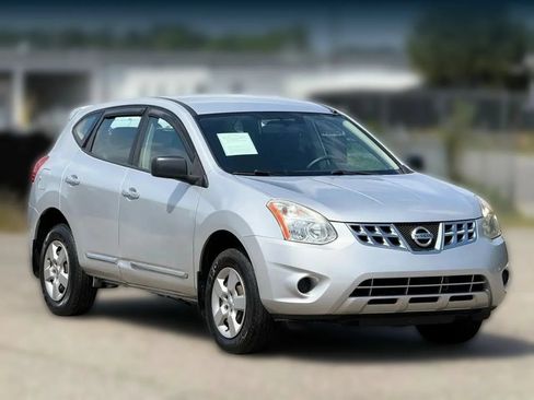 Used 2013 Nissan Rogue S AWD/4WD image 1