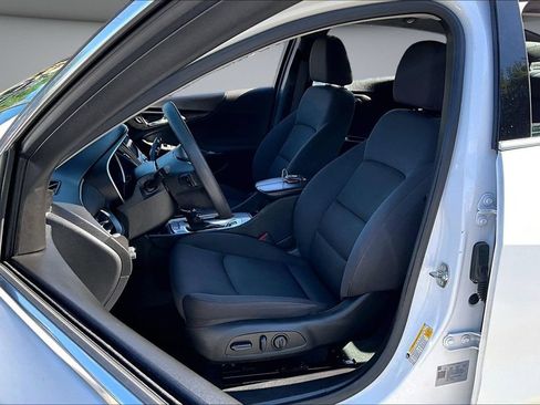 Used 2024 Chevrolet Malibu LT FWD image 21