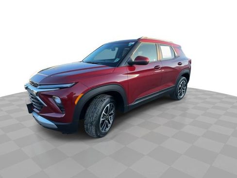 Certified 2024 Chevrolet TrailBlazer LT w/ Convenience Package image 4