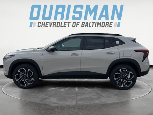 New 2026 Chevrolet Trax RS w/ Sunroof Package image 3