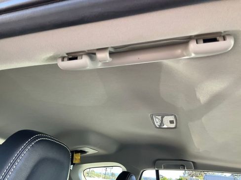 Used 2018 Toyota RAV4 Limited w/ Carpet Mat Package AWD/4WD image 55