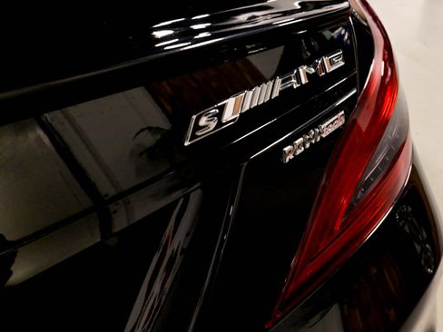 Used 2015 Mercedes-Benz CLS 63 AMG S-Model image 32