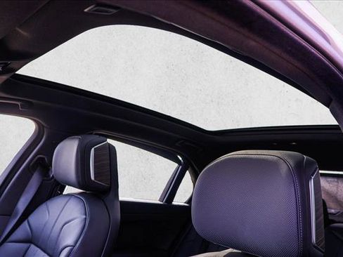 New 2026 BMW 760i xDrive image 11