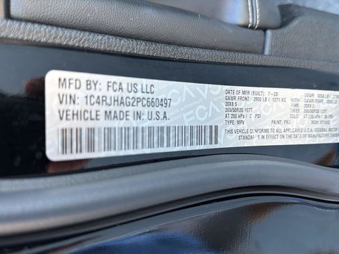 Used 2023 Jeep Grand Cherokee Altitude AWD/4WD image 41