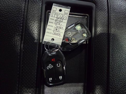 Used 2022 GMC Sierra 1500 Denali w/ Denali Premium Package image 51