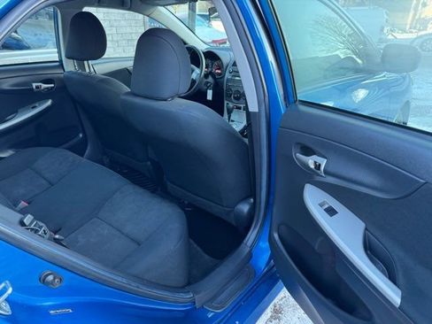 Used 2010 Toyota Corolla S image 23