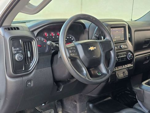 Used 2022 Chevrolet Silverado 1500 W/T w/ WT Value Package image 9