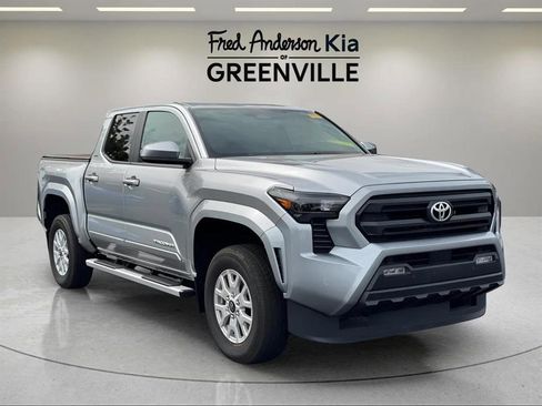 Used 2024 Toyota Tacoma SR5 image 1