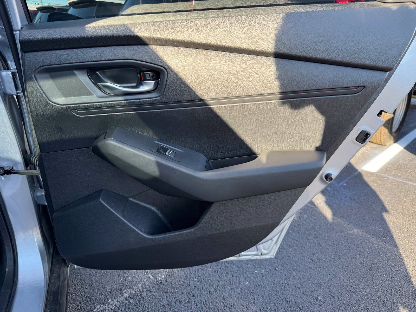 Used 2025 Honda Accord LX image 26