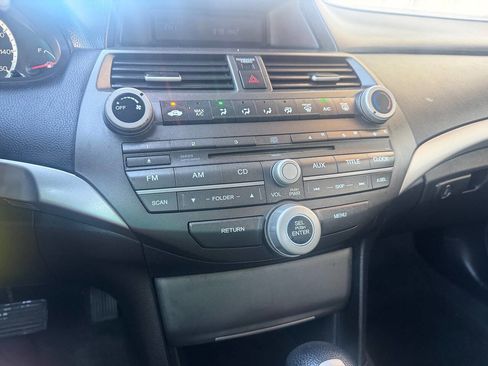 Used 2012 Honda Accord LX image 27