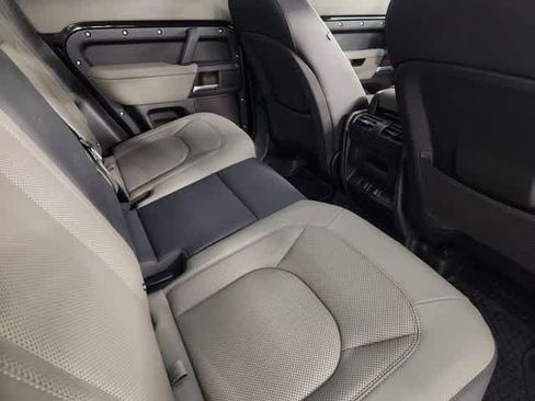 New 2026 Land Rover Defender 110 X-Dynamic SE AWD/4WD image 57