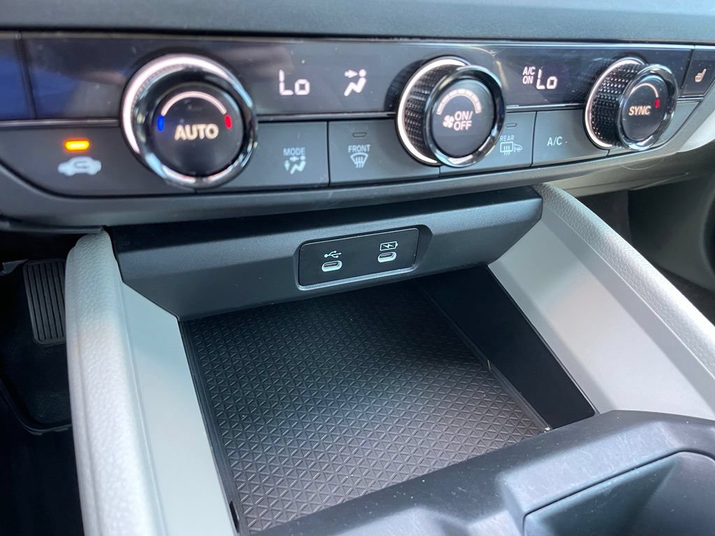 Used 2023 Honda Accord EX image 18