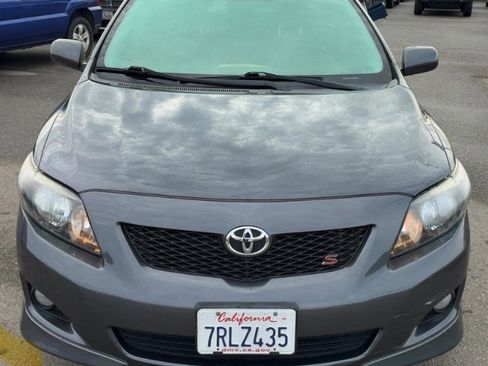 Used 2010 Toyota Corolla S image 2