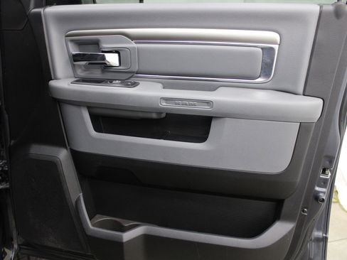 Used 2020 RAM 1500 Classic Warlock w/ Electronics Group AWD/4WD image 24