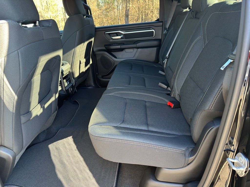 New 2026 RAM 1500 Big Horn AWD/4WD image 25
