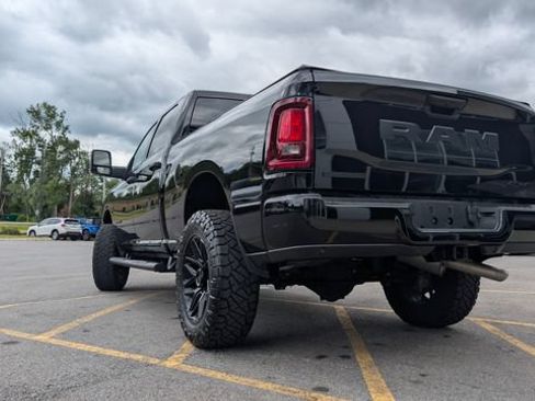 Used 2026 RAM 2500 Big Horn AWD/4WD image 7