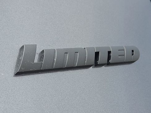 New 2026 Toyota Tundra Limited AWD/4WD image 11