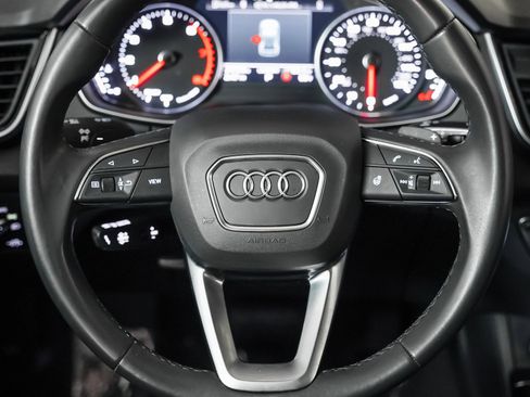 Used 2023 Audi Q5 2.0T Premium w/ Convenience Package image 15