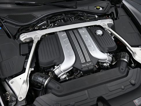 Used 2023 Bentley Continental GT Speed AWD/4WD image 33