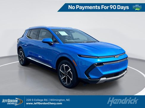 Used 2025 Chevrolet Equinox EV LT w/ Convenience Package image 1