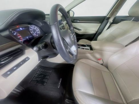 Used 2021 Nissan Altima 2.5 SL FWD image 23