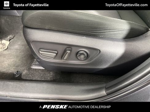 Used 2024 Toyota RAV4 XLE image 21