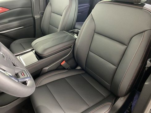 New 2026 Chevrolet Traverse Z71 w/ Driver Confidence Package image 20