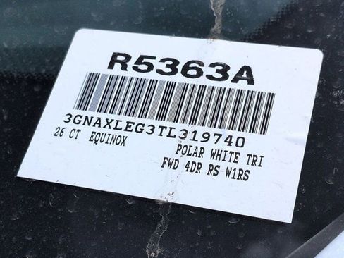 Used 2026 Chevrolet Equinox RS w/ Convenience Package III FWD image 18