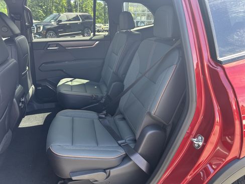New 2026 GMC Acadia AT4 w/ Luxury Package AWD/4WD image 29