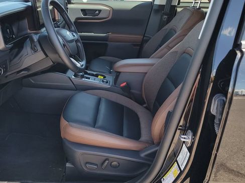 Certified 2025 Ford Bronco Sport Outer Banks w/ Outer Banks Tech Package+ AWD/4WD image 6