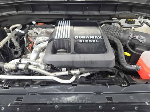 Certified 2025 GMC Sierra 1500 AT4 w/ AT4 Premium Package AWD/4WD image 31