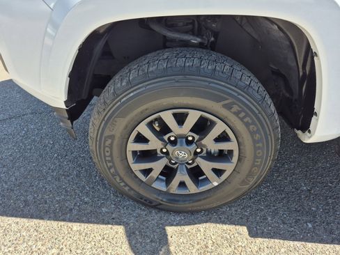 Used 2023 Toyota Tacoma SR5 w/ Technology Package AWD/4WD image 24