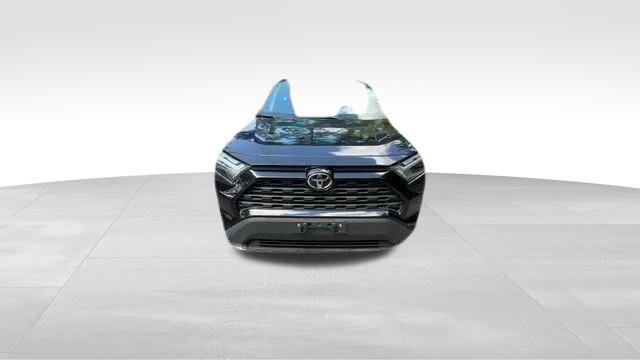 Used 2025 Toyota RAV4 XLE FWD image 78